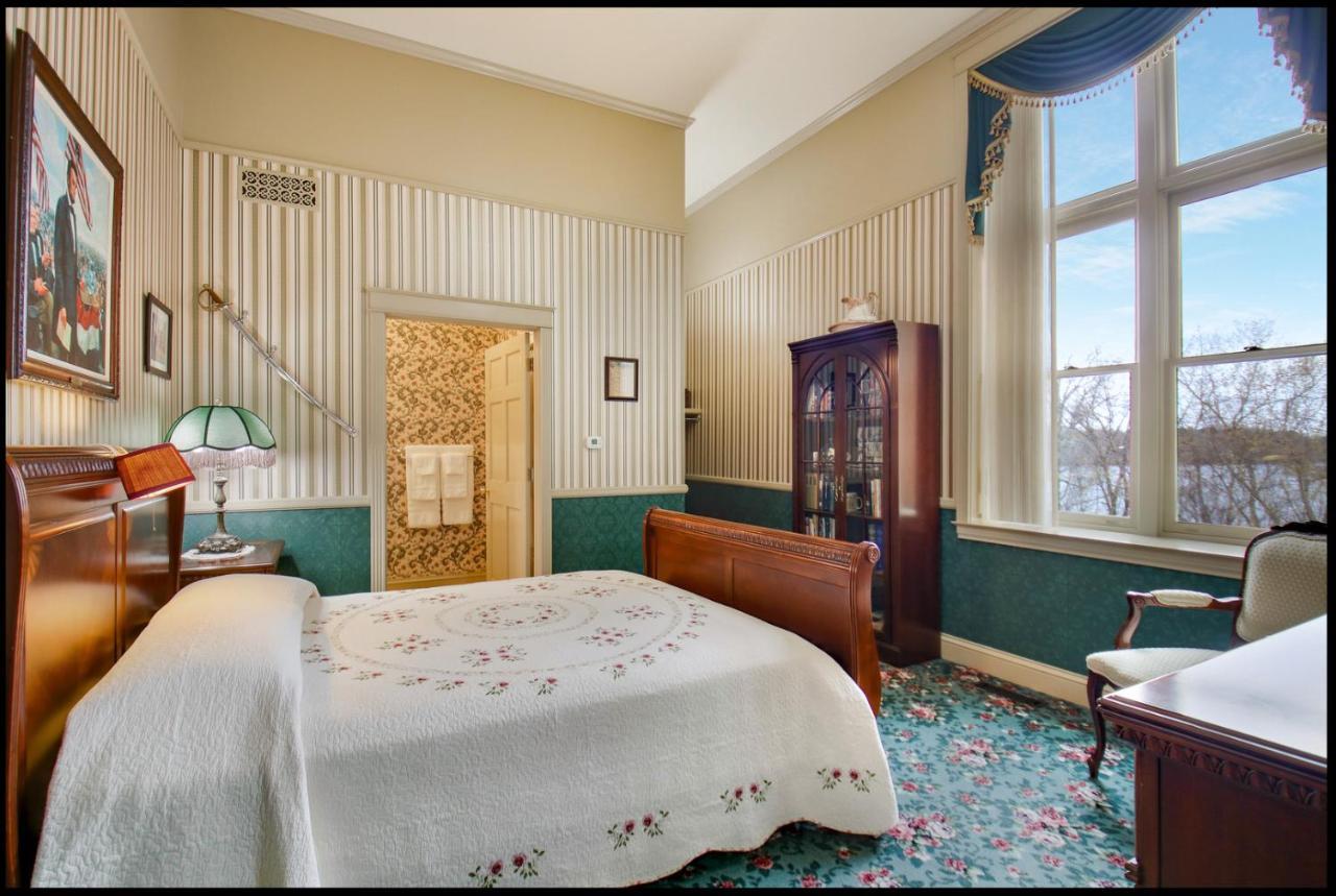Carnegie Hall Boutique Hotel Ladysmith Экстерьер фото